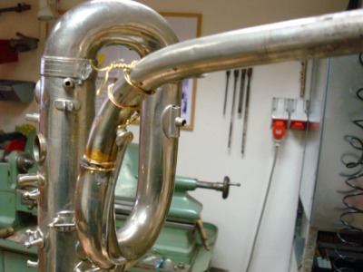 Ophicléide Atelier réparation instruments à vents - Restauration quatuor saxophone Evette é Schaeffer