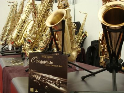 Ophicléide_Magasin_musique_Mulhouse_Sax_City_Exposition_saxophone